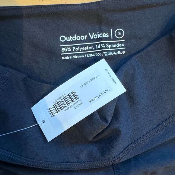 $68 Outdoor Voices warm up 10” short NWT size S m2 - Picture 4 of 5